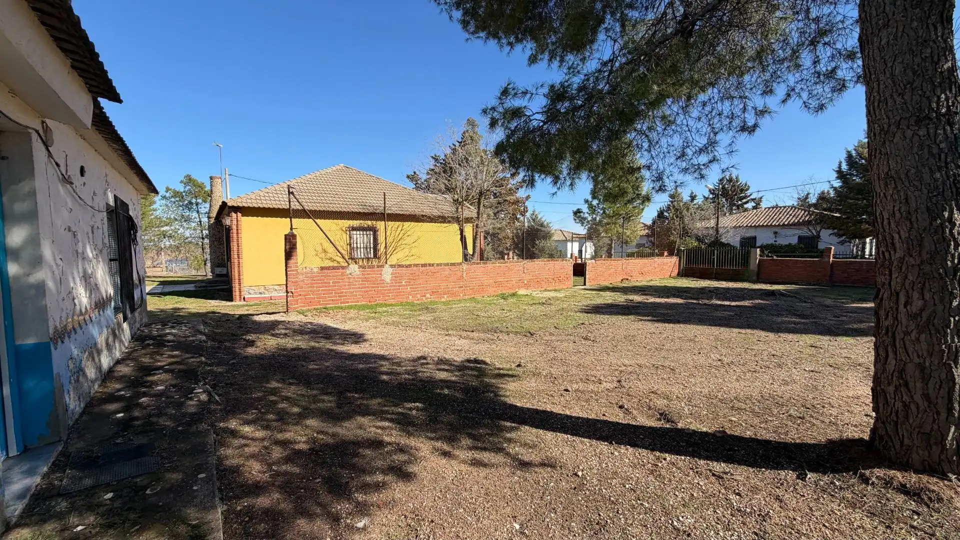 Detached house with garden for sale in Villafranca de los Caballeros, imagen 51