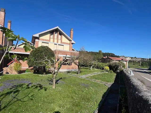 Garden of Houses for sale in Santa Cruz de Bezana  with Heating, Private garden and Furnished