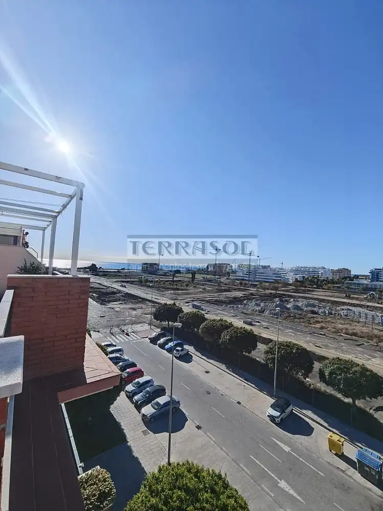 Vista exterior de Dúplex en venta en Vélez-Málaga con Terraza