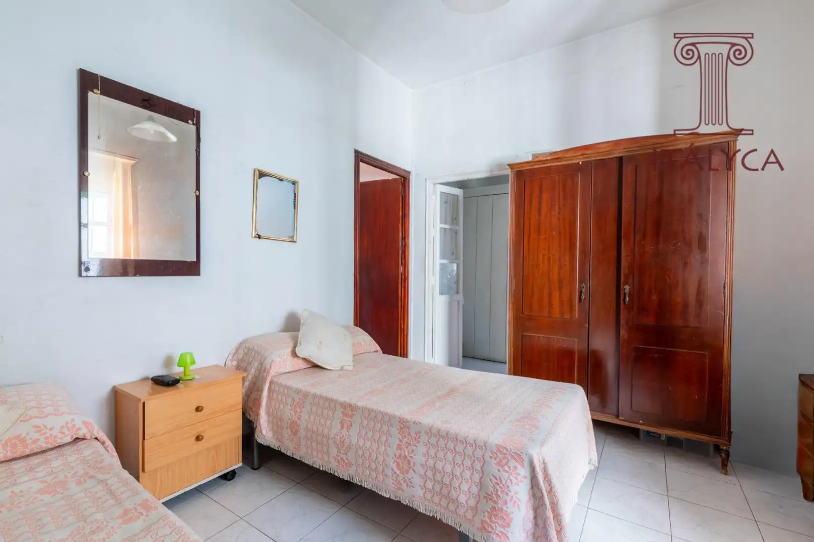 Habitación de Piso en venta en Sevilla con Aire acondicionado