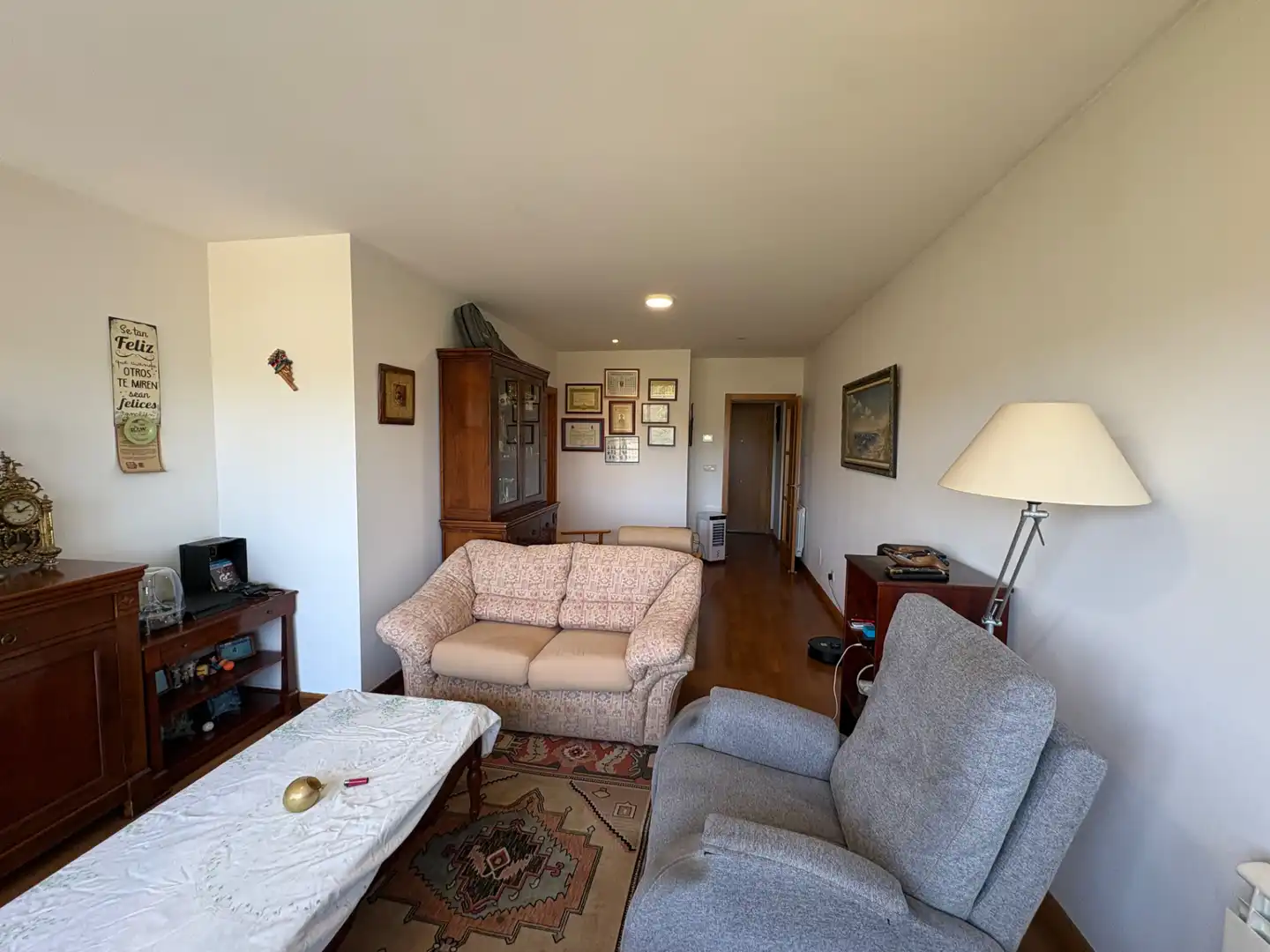 Sala de estar de Piso en venta en Narón con Calefacción, Trastero y Amueblado