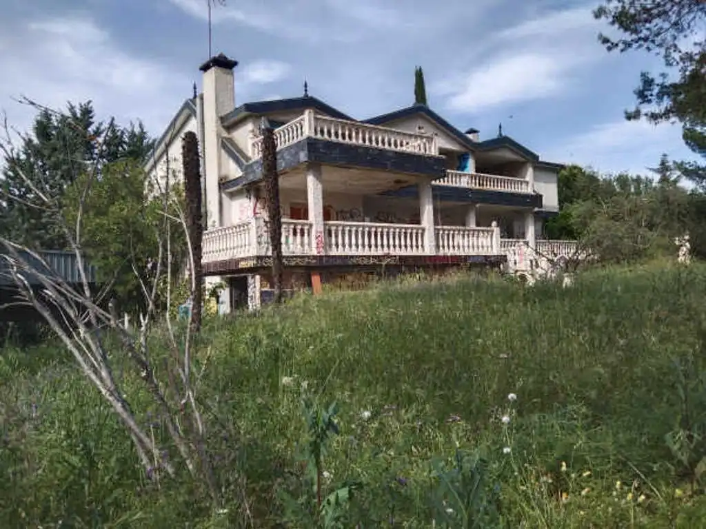 Vista exterior de Casa o chalet en venta en Villaviciosa de Odón con Jardín privado, Terraza y Piscina