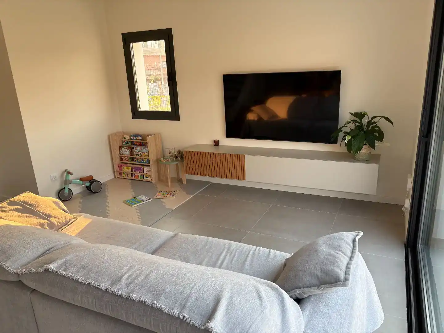 Sala d'estar de Casa o xalet en venda en Llinars del Vallès amb Aire condicionat i Piscina