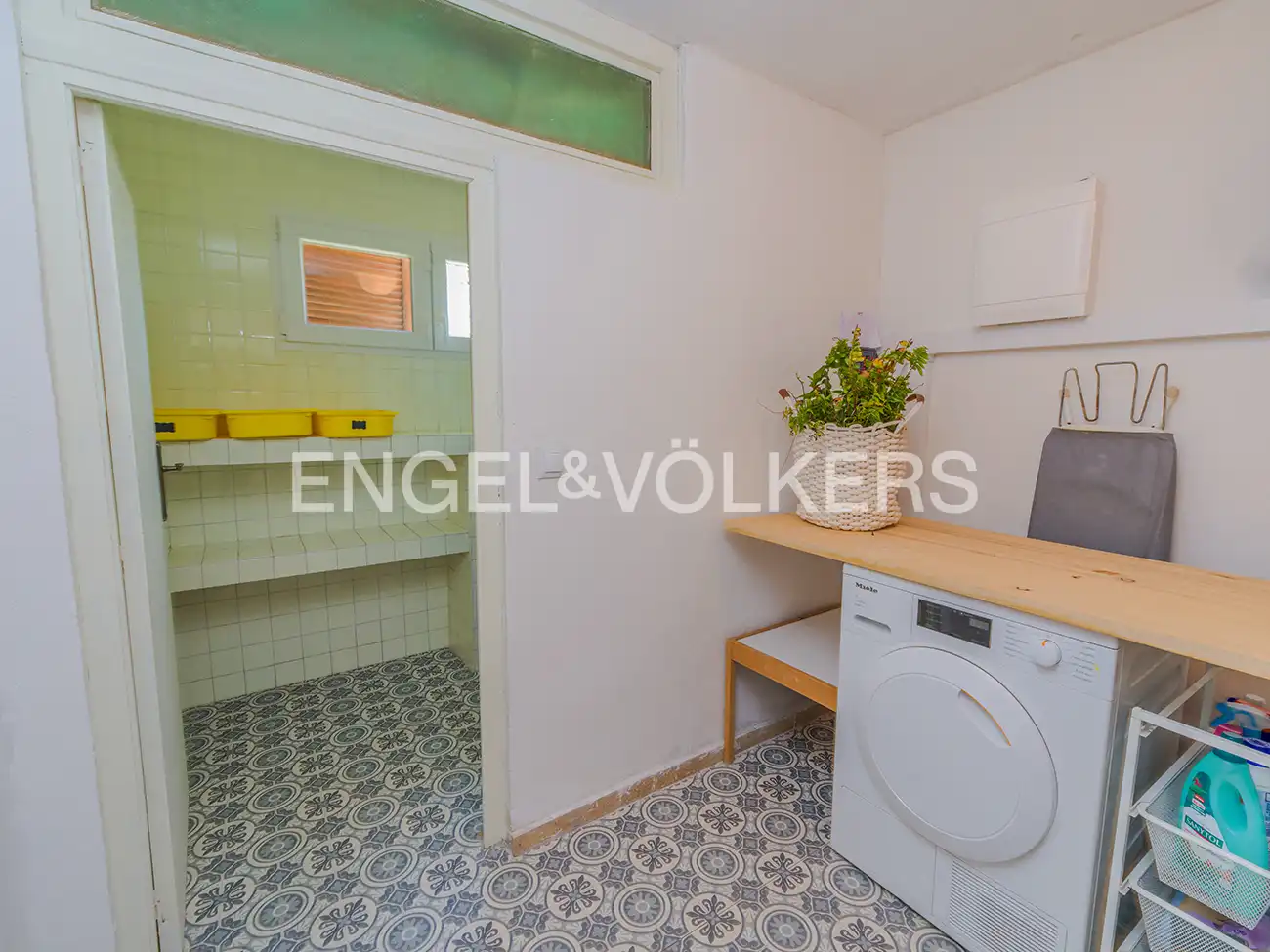 Cocina de Casa o chalet en venta en El Campello con Aire acondicionado, Calefacción y Jardín privado