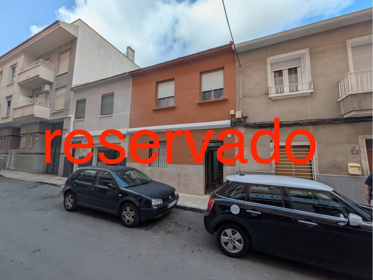 Vista exterior de Casa o xalet en venda en Elda amb Jardí privat