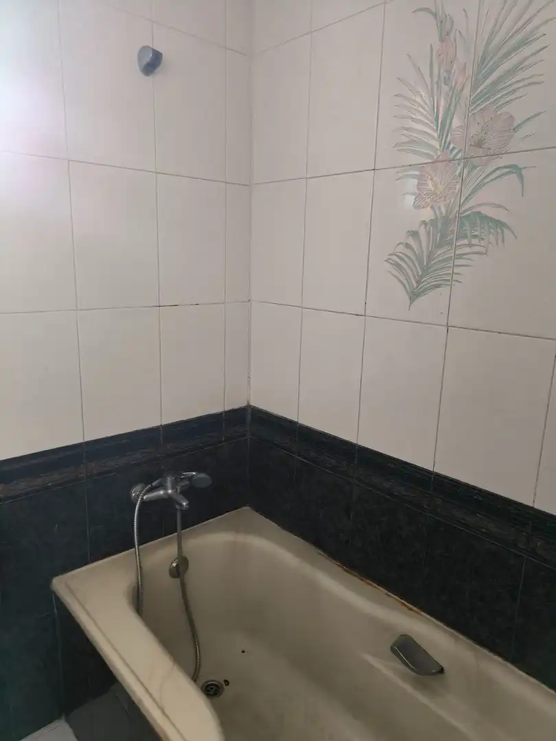 Baño de Piso en venta en Almodóvar del Río con Terraza
