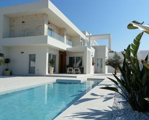 Piscina de Casa o xalet en venda en Elche / Elx amb Jardí privat, Terrassa i Traster
