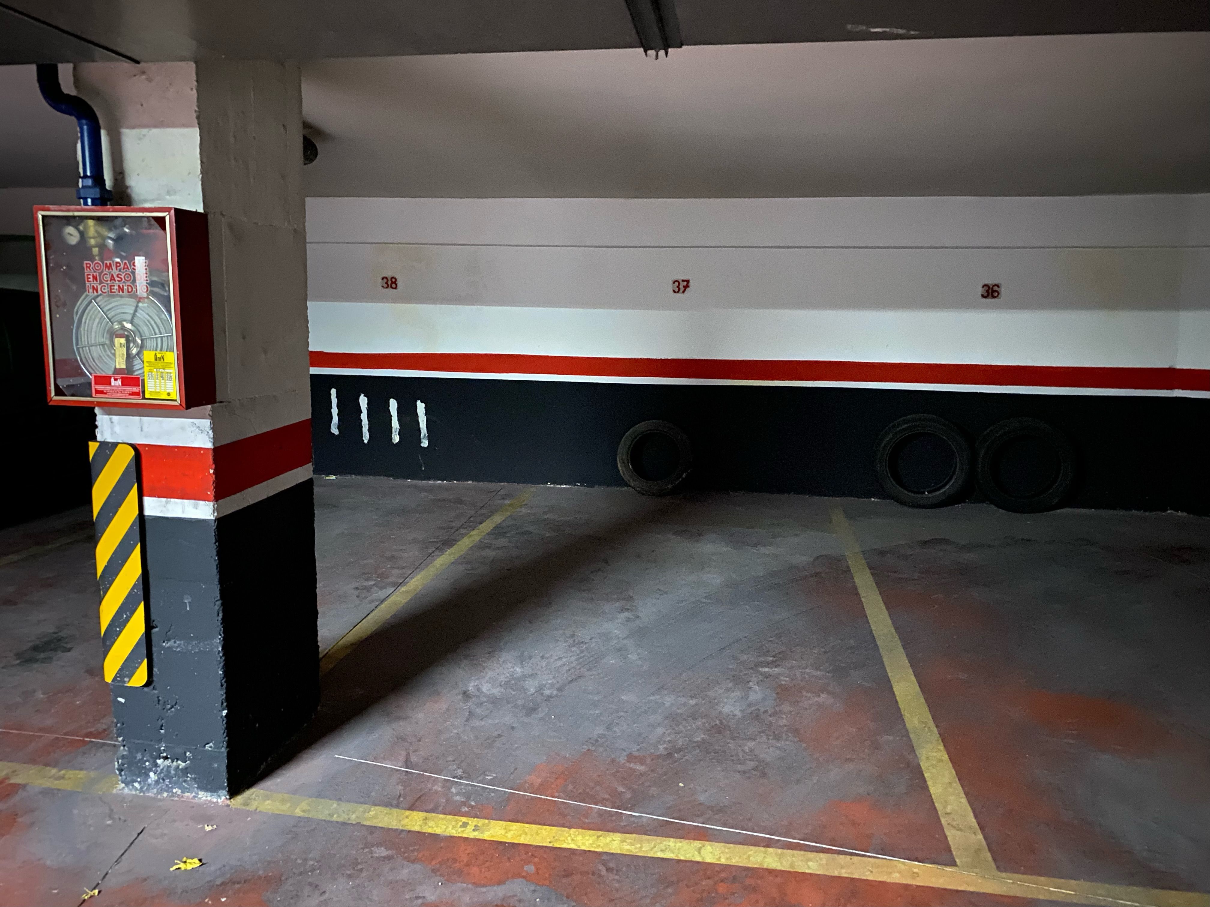 Parking of Garage for sale in  Madrid Capital