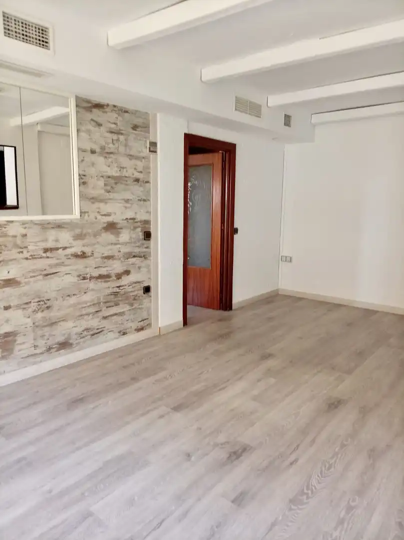 Piso en venta en Castilleja de la Cuesta con Aire acondicionado, Calefacción y Parquet