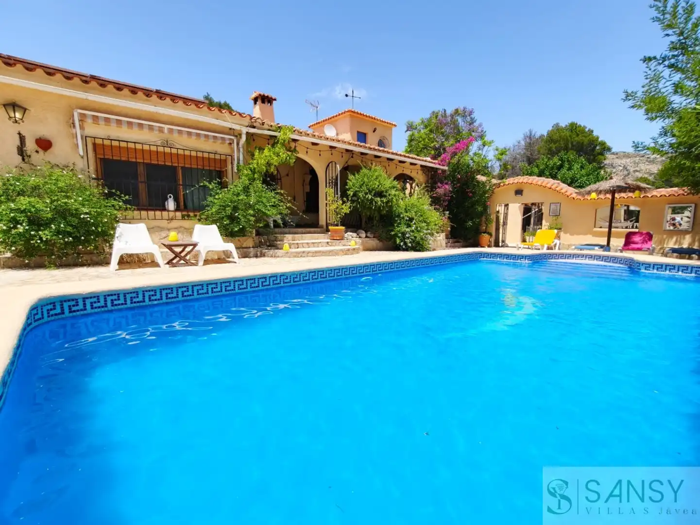 Schwimmbecken von Haus oder Chalet zum Verkauf in Castell de Castells mit Klimaanlage, Terrasse und Abstellraum