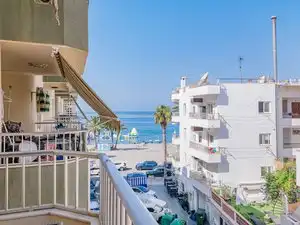 Exterior view of Flat for rent in Almuñécar  with Air Conditioner, Terrace and Furnished