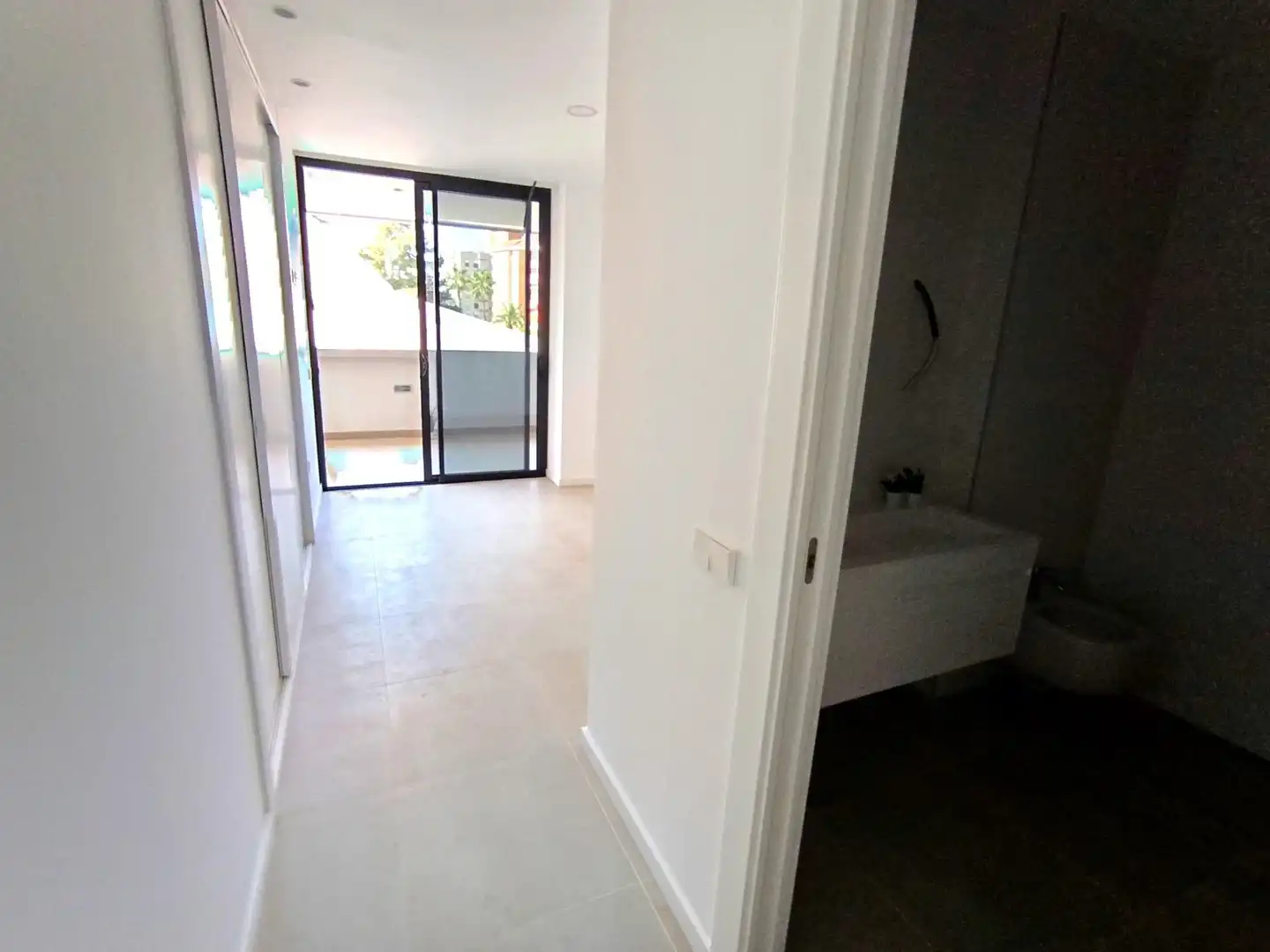 Wohnung zum Verkauf in Murcia mit Privatgarten, Terrasse und Abstellraum