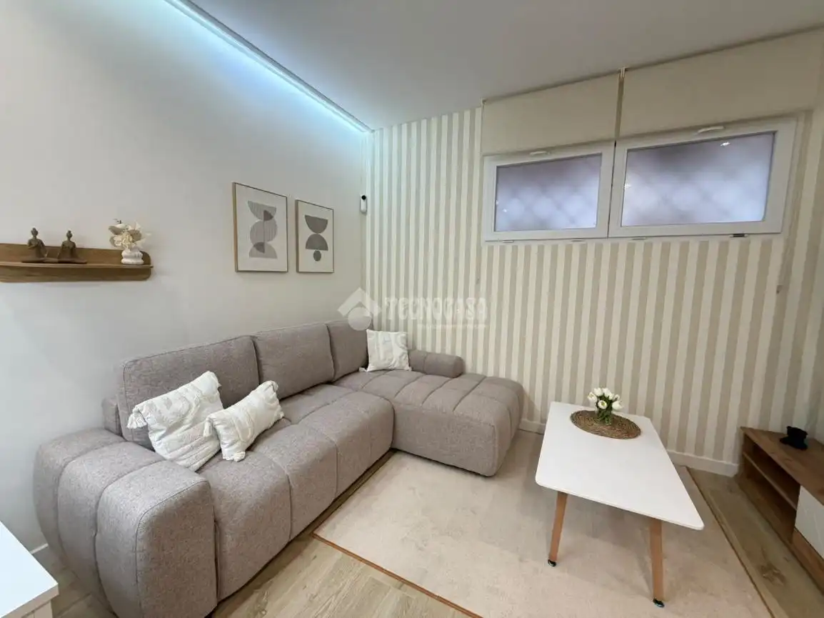 Flat for sale in C. de San Eulogio, imagen 9