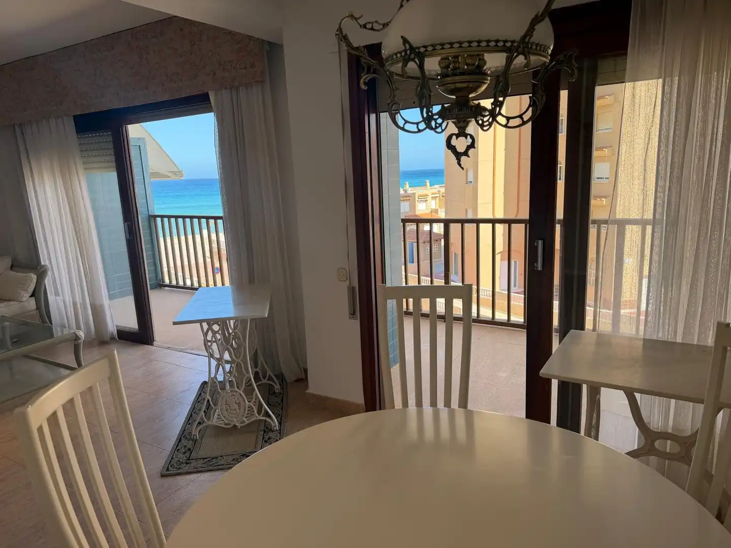 Comedor de Piso en venta en La Manga del Mar Menor con Terraza