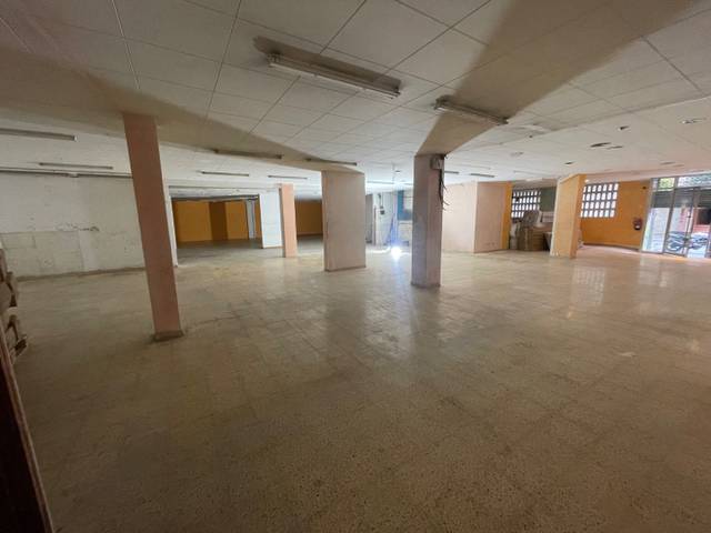 Local comercial en Alquiler en Carrer de Pablo Picasso, 65 en Rocafonda