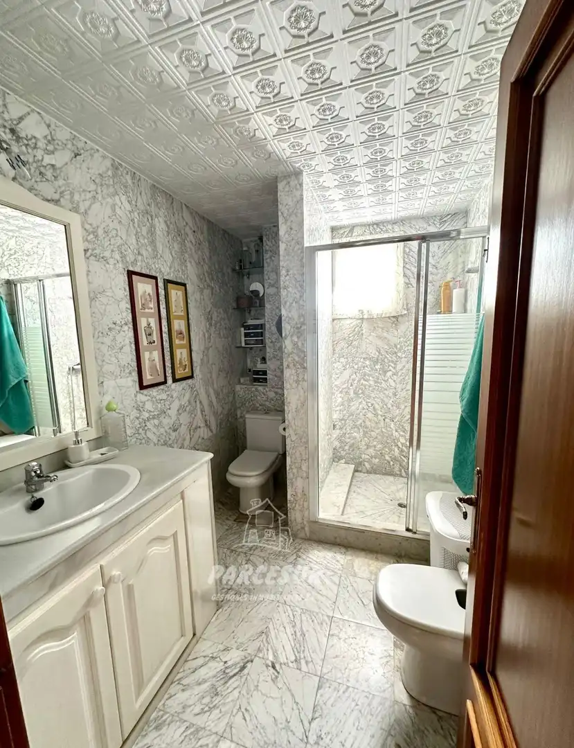 Badezimmer von Country house zum Verkauf in Córdoba mit Schwimmbad