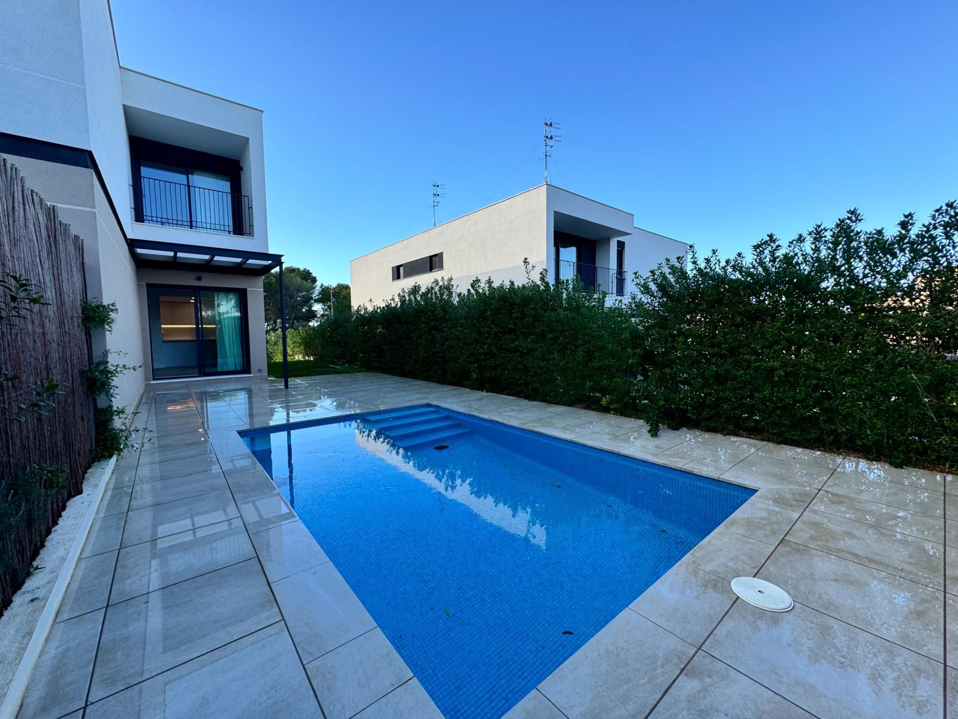 Swimming pool of Single-family semi-detached for sale in Llucmajor  with Air Conditioner, Private garden and Terrace