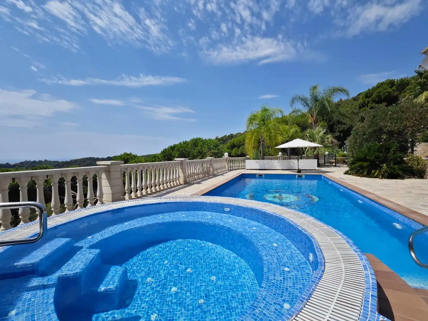 Maison avec terrasse à vendre à Serra Brava