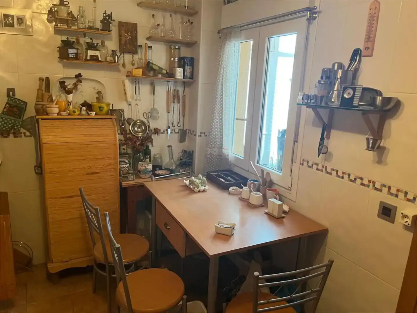 Cuina de Pis en venda en Modúbar de la Emparedada amb Jardí privat, Parquet i Traster