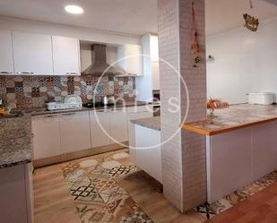 Kitchen of Single-family semi-detached for sale in Torrent  with Private garden, Terrace and Storage room