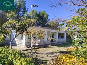 Casa rústica en venda a OJOS DE SAN JORGE