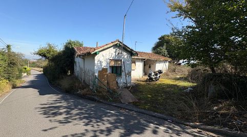 Unifamiliar en venta en Colloto, 3 dormitorios.
