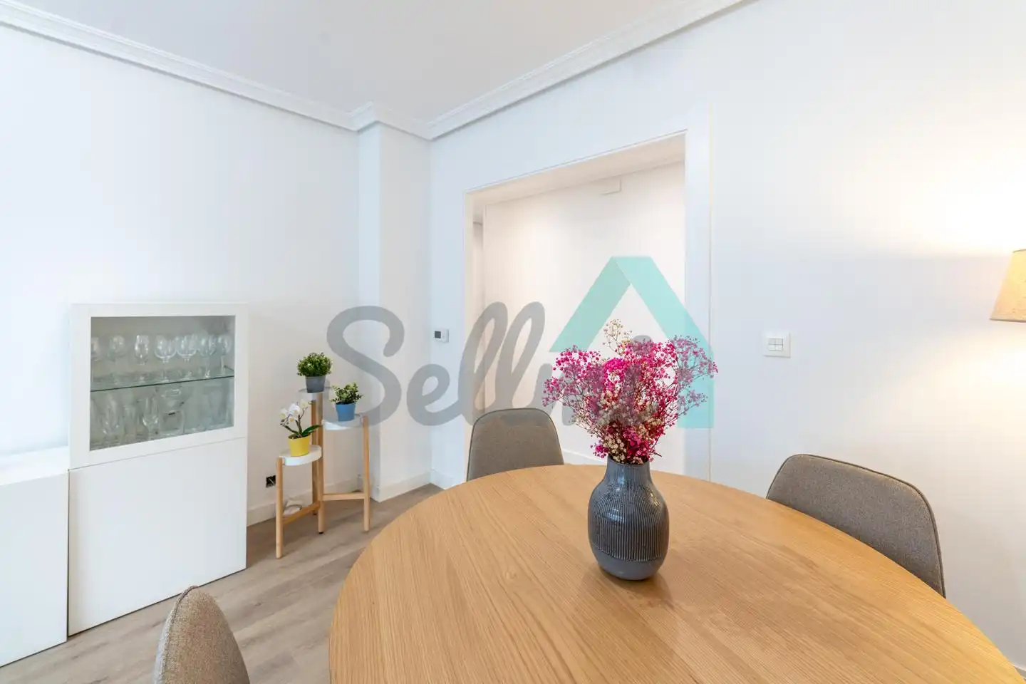 Comedor de Piso en venta en Oviedo  con Calefacción