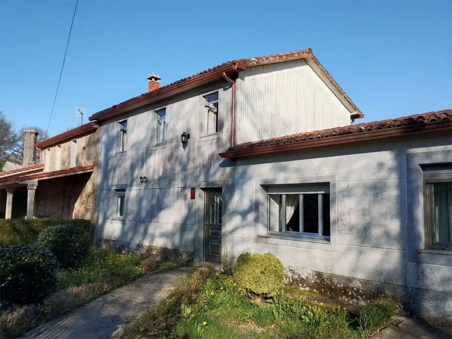 Vista exterior de Piso en venta en Curtis con Jardín privado, Parquet y Trastero