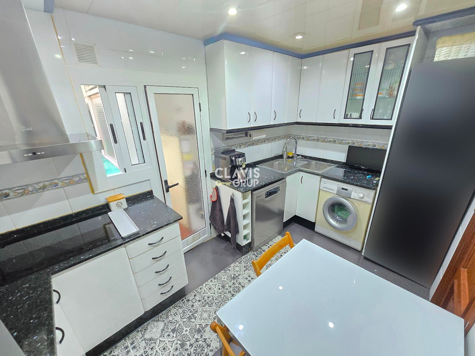 Pis en venda a VIRGEN DE MONTSERRAT, Pont Vell