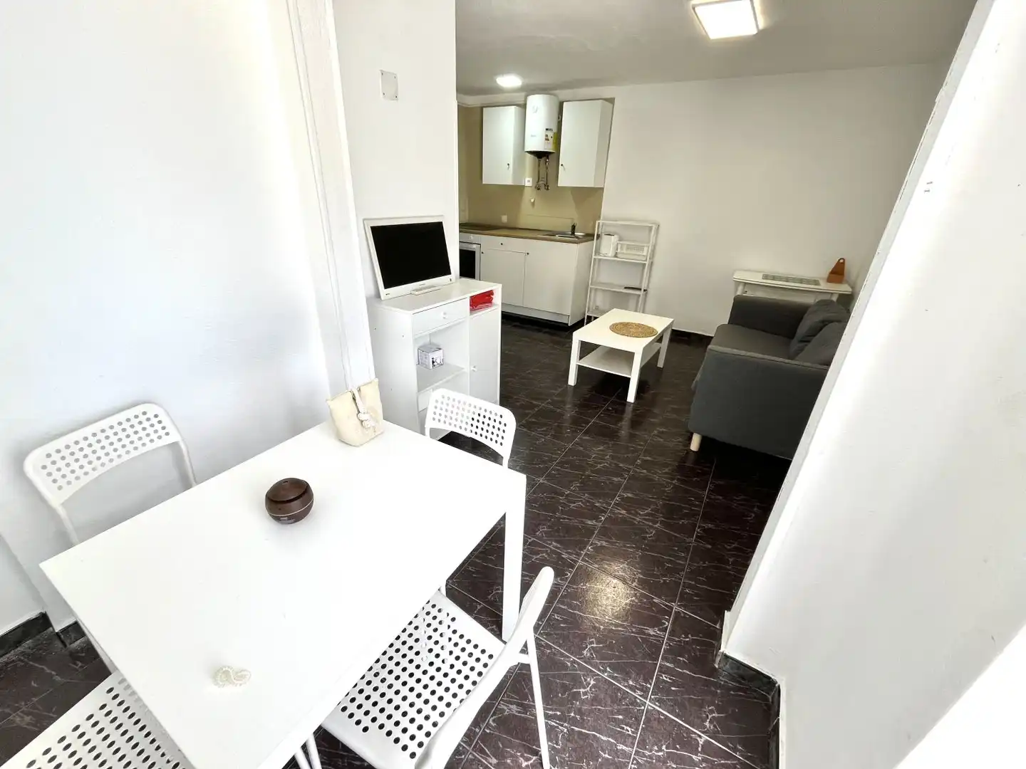 Sala de estar de Apartamento de alquiler en San Bartolomé de Tirajana con Terraza, Amueblado y Piscina comunitaria