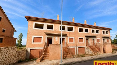 Foto 4 de Casa adosada en venta en Lomas-vd, 23, Valdefresno, León