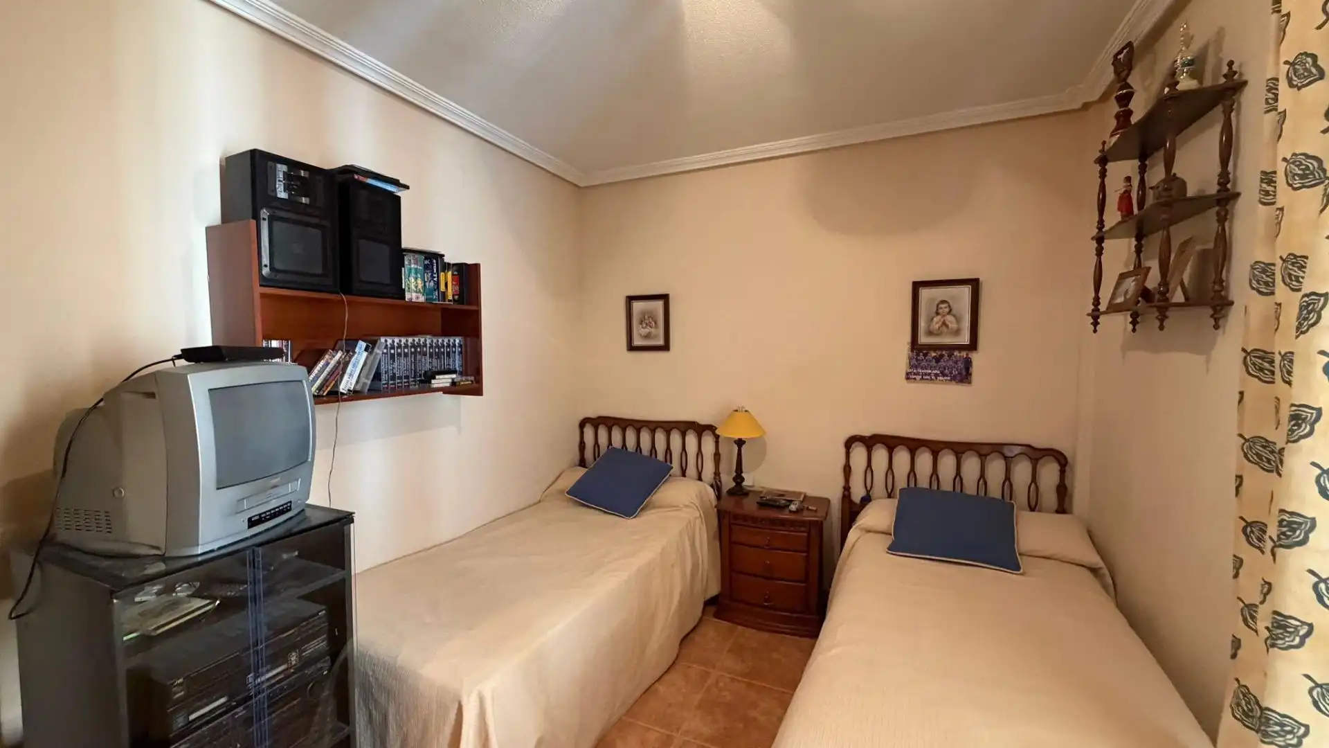 Bedroom of Flat for sale in Brihuega  with Storage room and Furnished