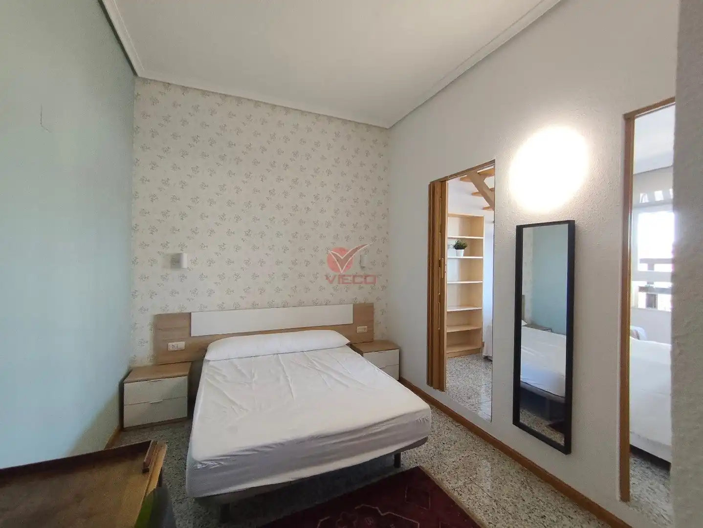 Schlafzimmer von Wohnung zur Miete in Cuenca mit Heizung, Abstellraum und Möbliert