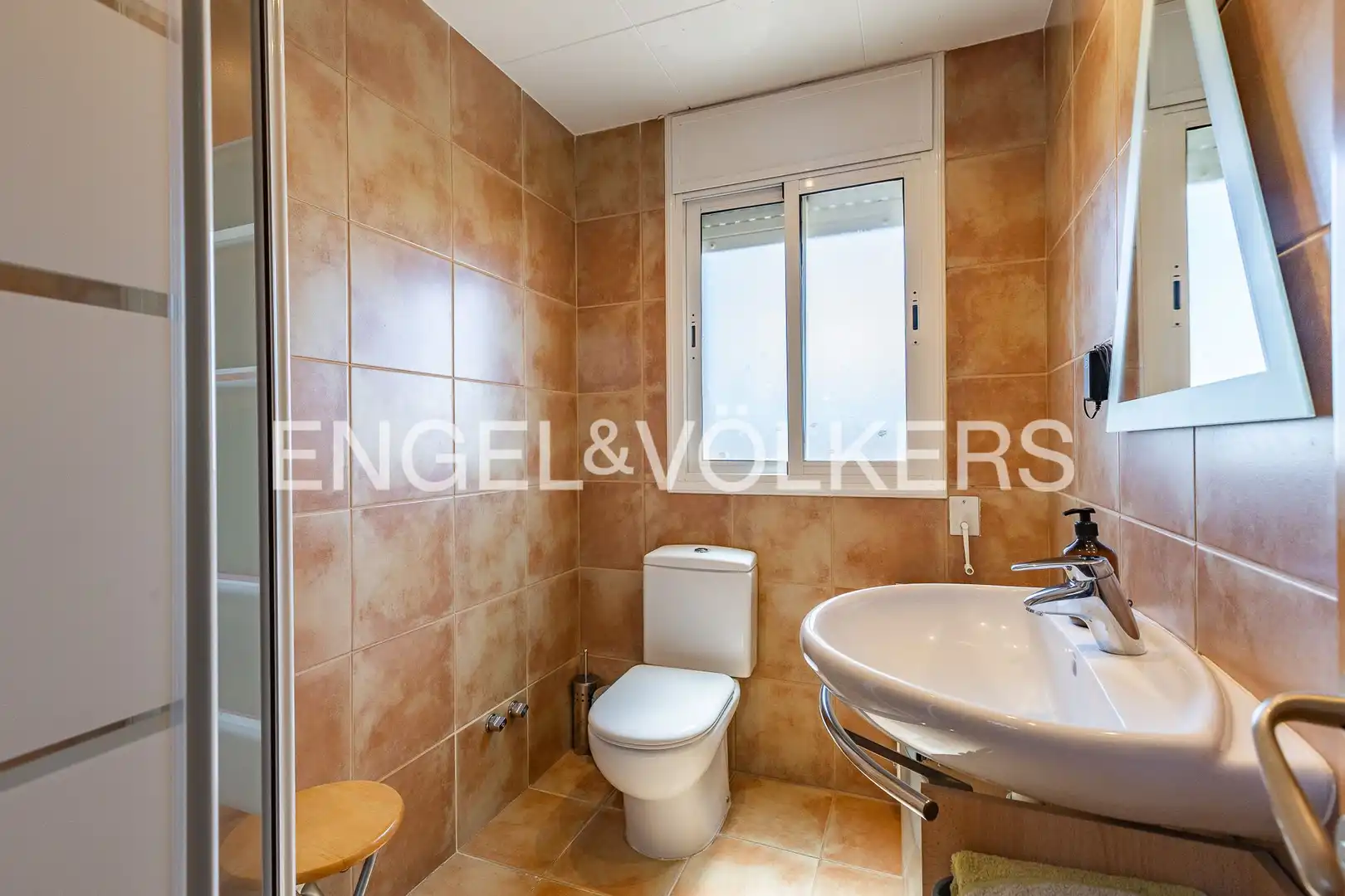 Badezimmer von Haus oder Chalet zum Verkauf in Rubí mit Klimaanlage, Heizung und Terrasse