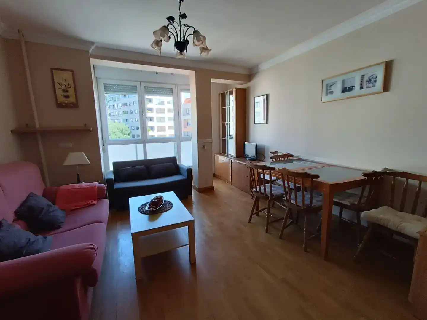 Wohnzimmer von Wohnung zur Miete in Burgos Capital