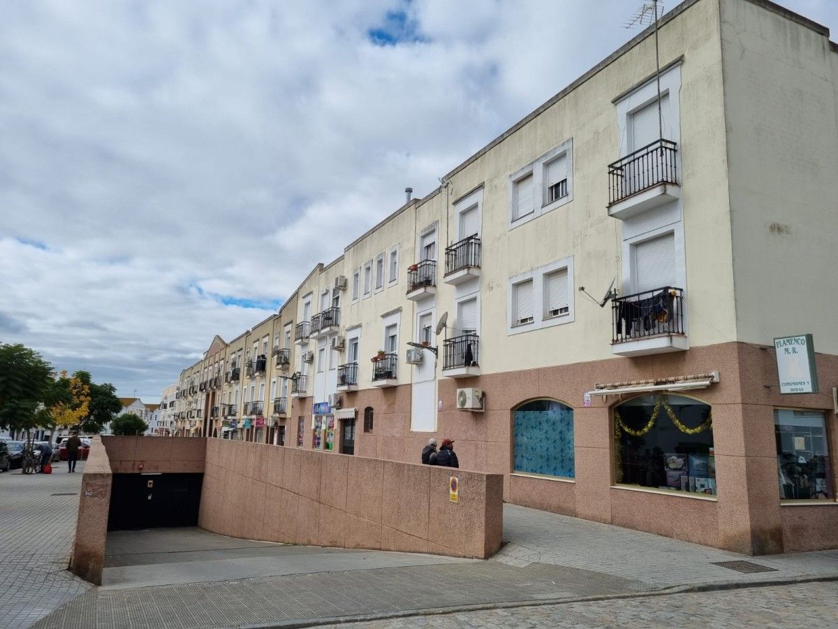 Vista exterior de Garatge en venda en Moguer