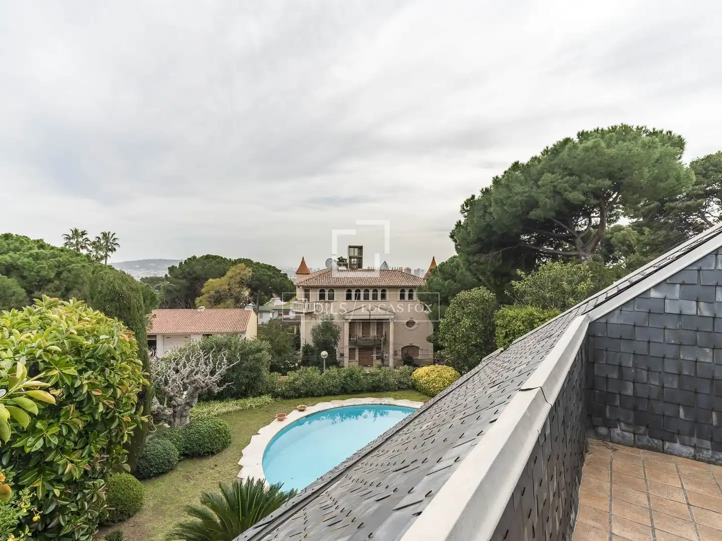 Jardín de Casa o chalet en venta en Barcelona con Calefacción, Jardín privado y Trastero