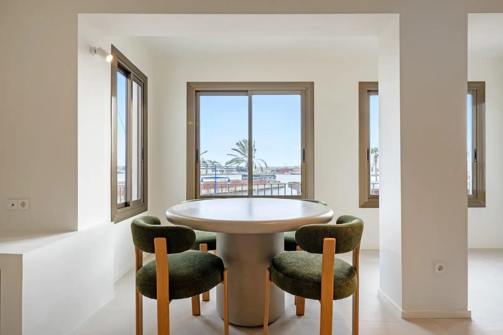 Comedor de Piso en venta en Tarragona con Trastero, Amueblado y Alarma