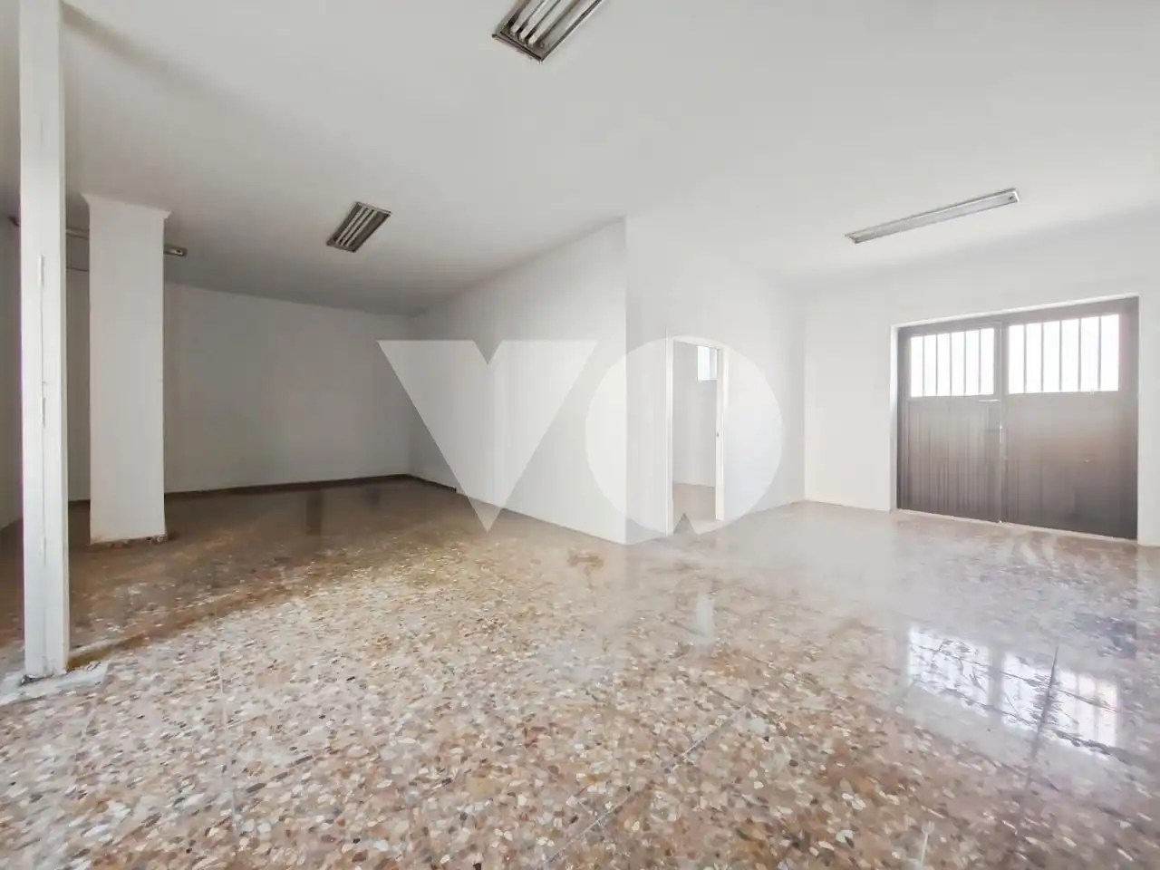 Geschaftsraum zur Miete in San Estanislao, Casco Histórico de Barajas, Barajas