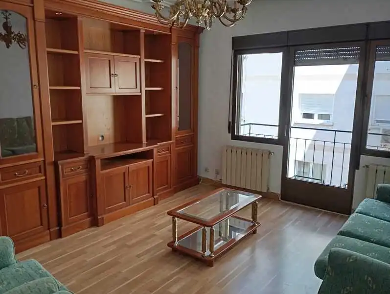 Sala de estar de Piso de alquiler en Madrid con Aire acondicionado, Calefacción y Terraza
