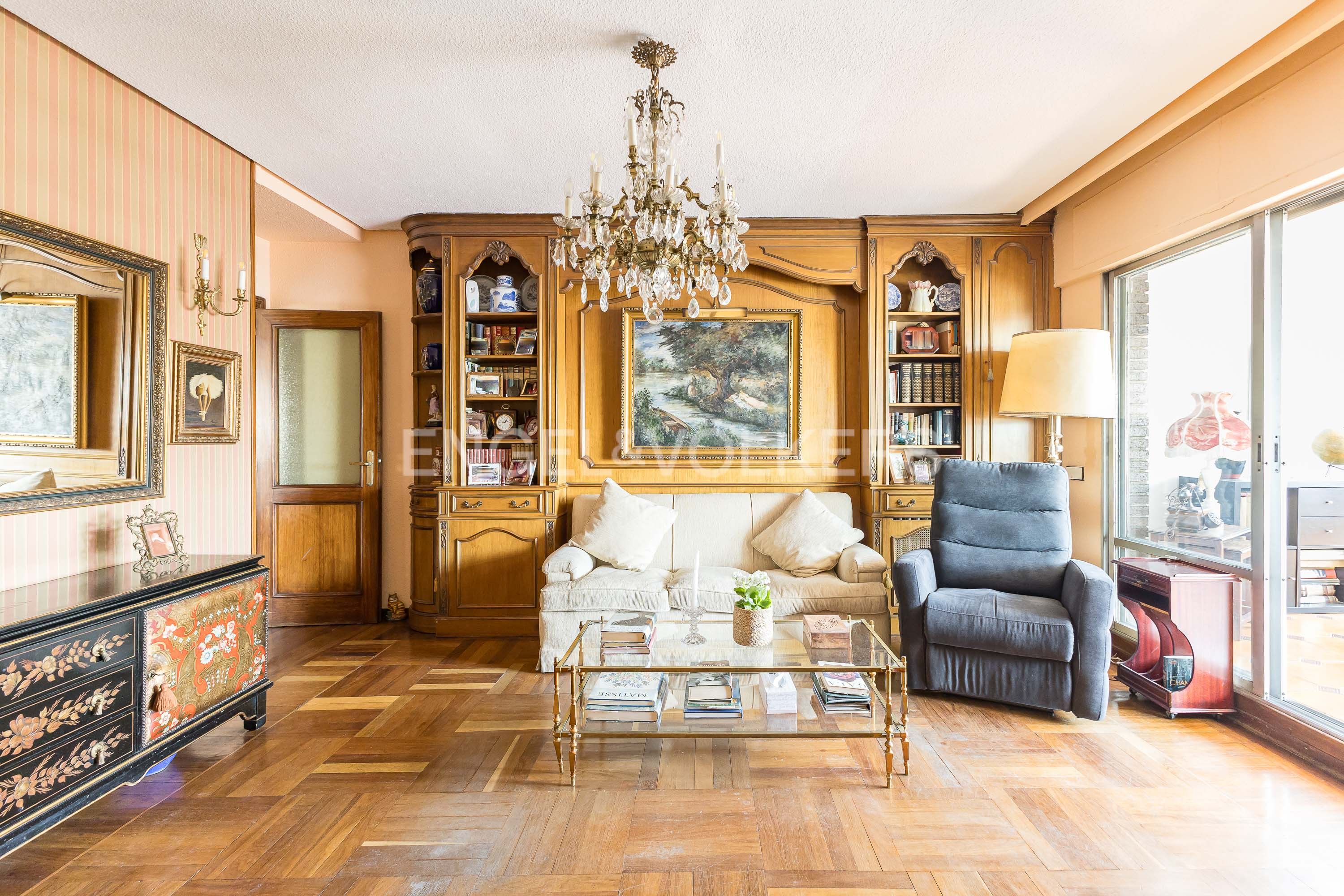 Sala d'estar de Àtic en venda en  Madrid Capital amb Aire condicionat, Calefacció i Terrassa