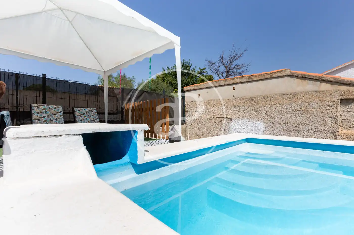 Piscina de Casa o chalet en venta en La Pobla de Vallbona con Aire acondicionado, Jardín privado y Terraza