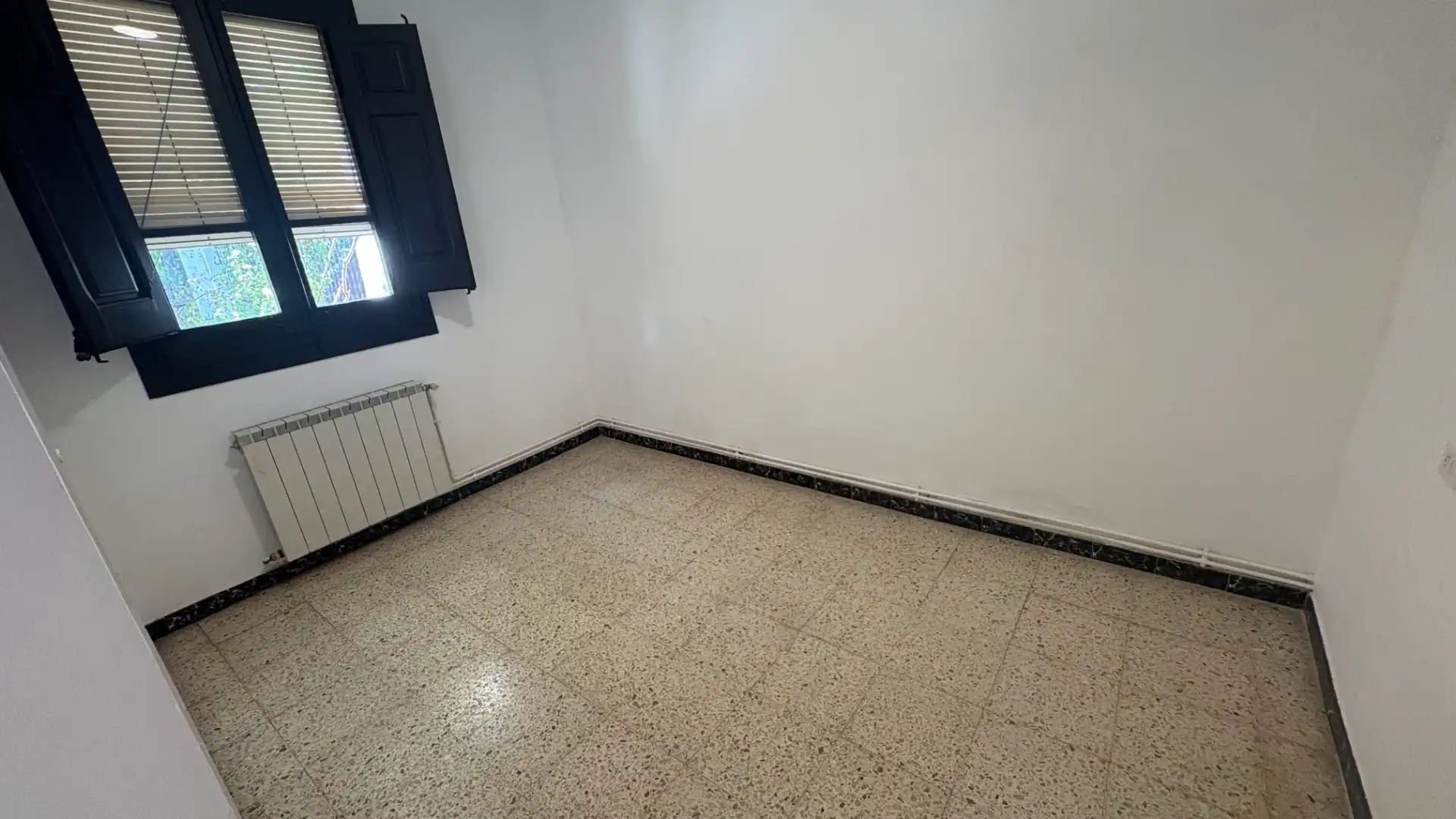 Habitación de Casa o chalet de alquiler en Vallgorguina con Calefacción y Jardín privado