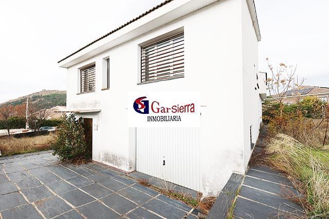 Exterior view of House or chalet for sale in Becerril de la Sierra  with Heating, Private garden and Terrace