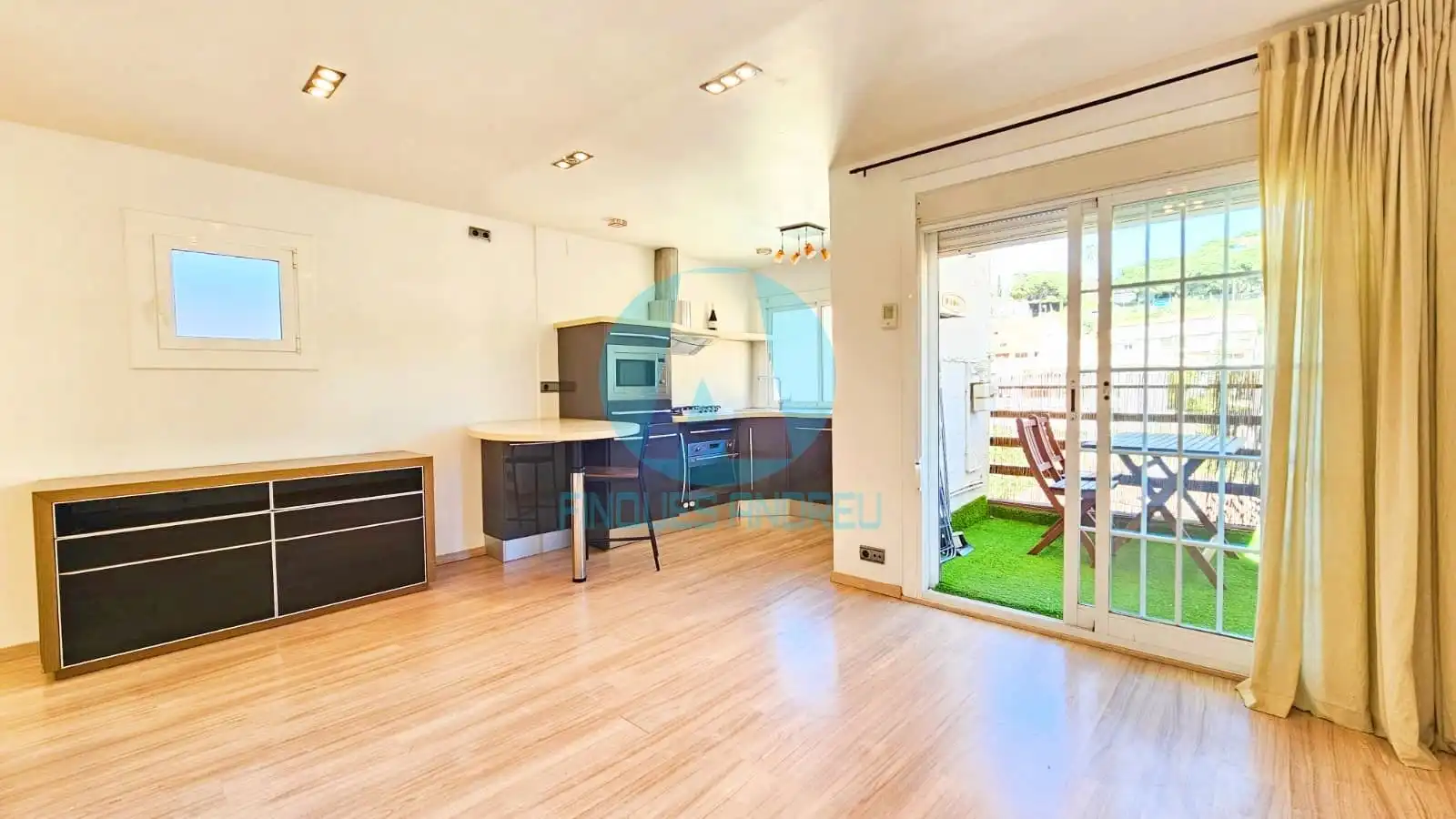 Cocina de Piso en venta en Caldes d'Estrac con Calefacción