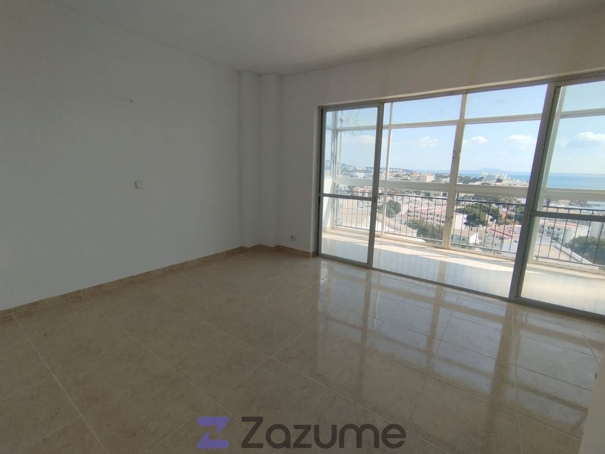 Sala d'estar de Àtic de lloguer en Calvià amb Terrassa, Piscina i Rentadora