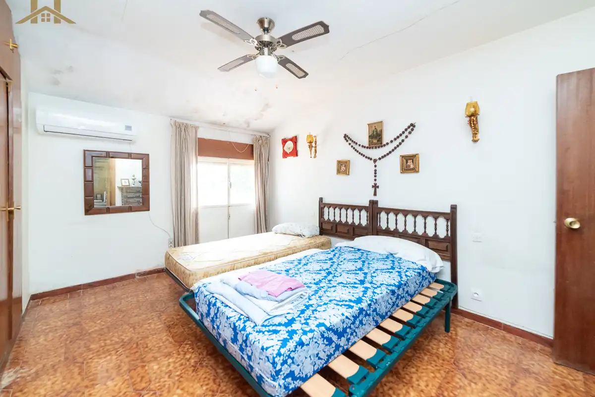 Bedroom of Houses for sale in Valdemorillo  with Heating, Private garden and Terrace