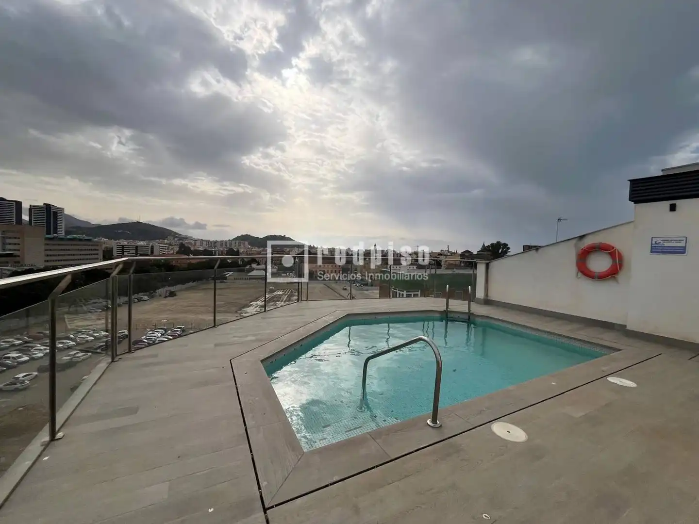 Piscina de Piso de alquiler en Málaga con Aire acondicionado, Calefacción y Terraza