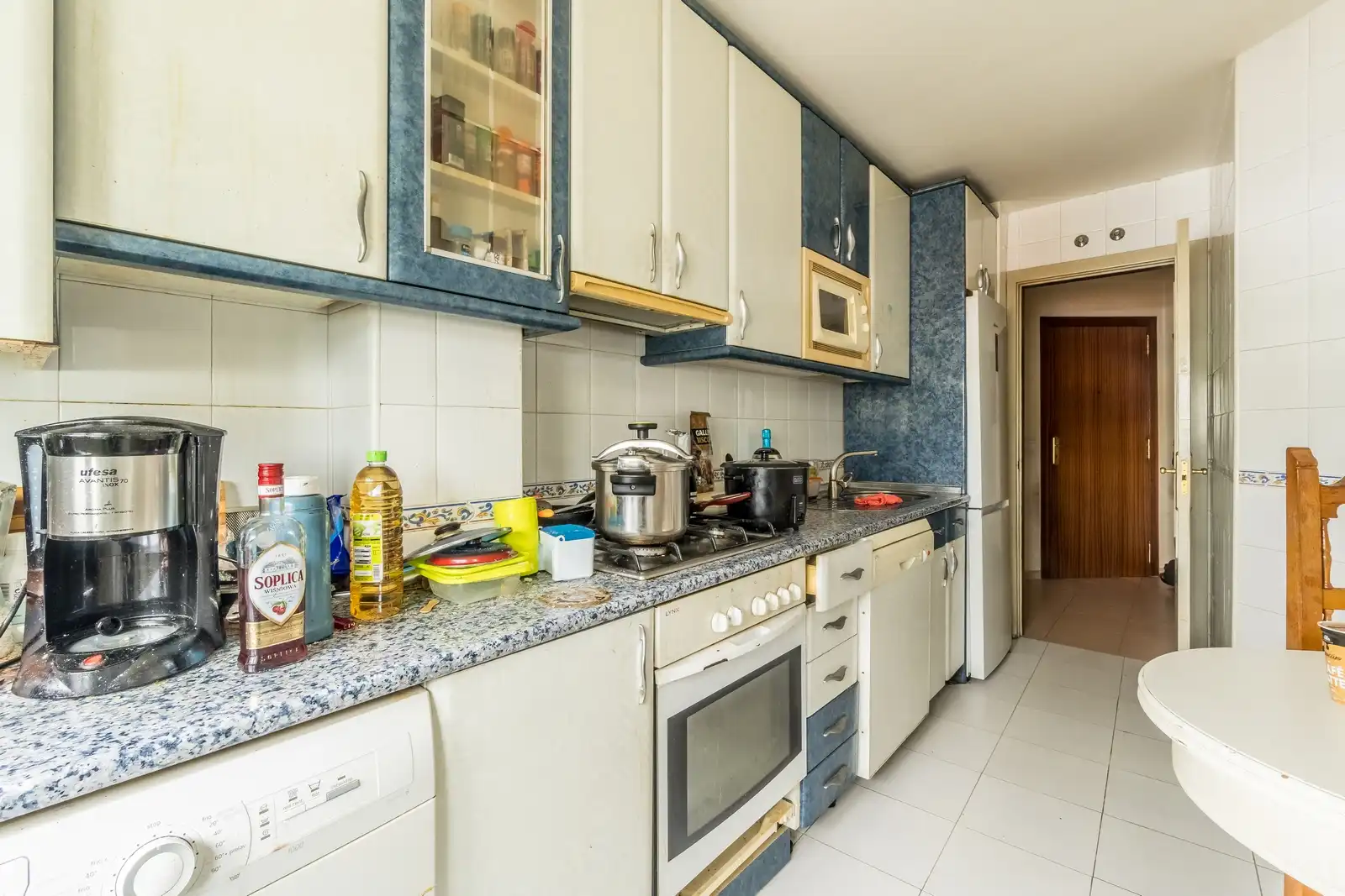 Piso en venta en Calle las Encinas, Matillas - Californias