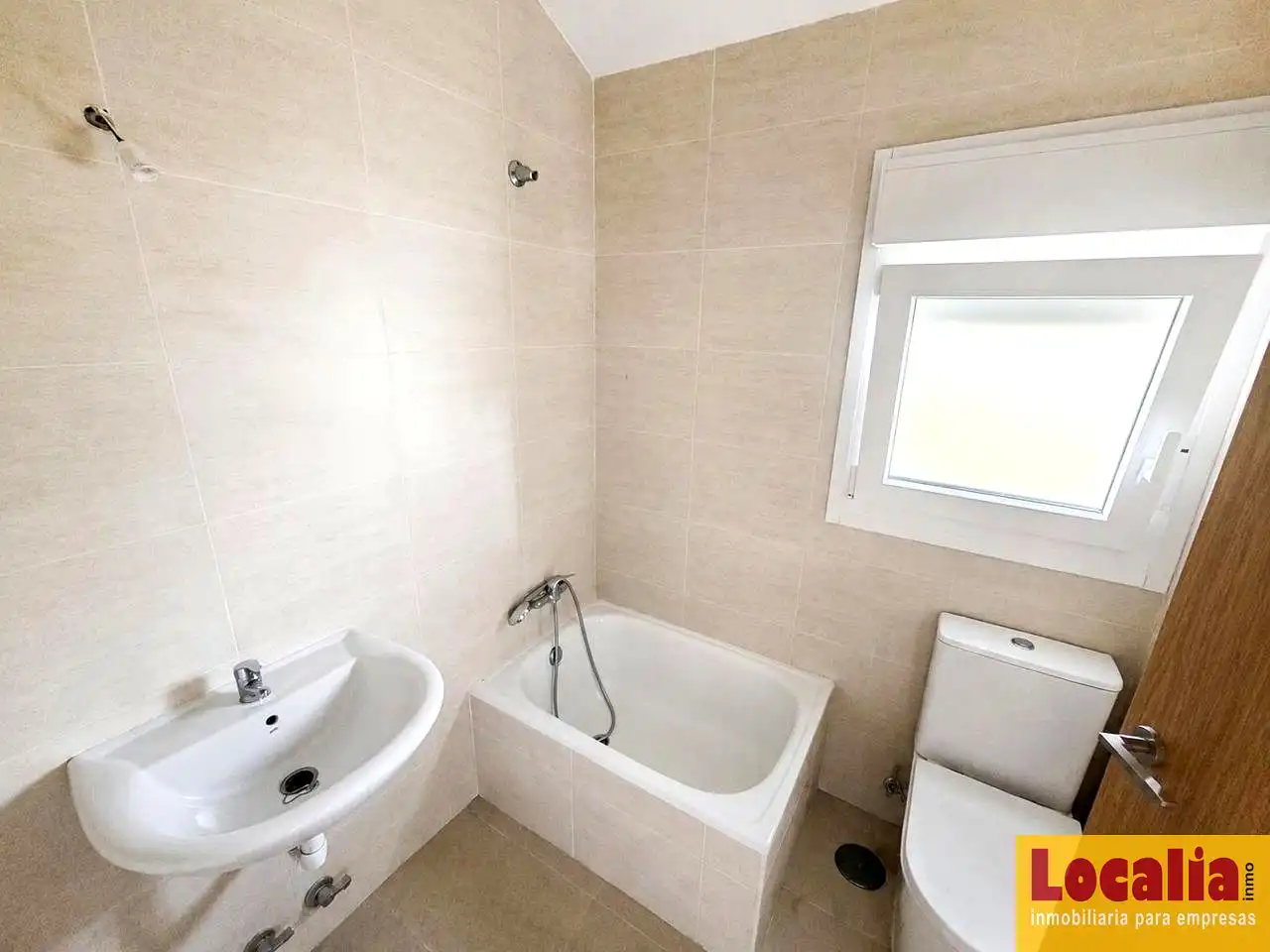 Bathroom of Duplexes for sale in Comillas (Cantabria)  with Private garden and Terrace
